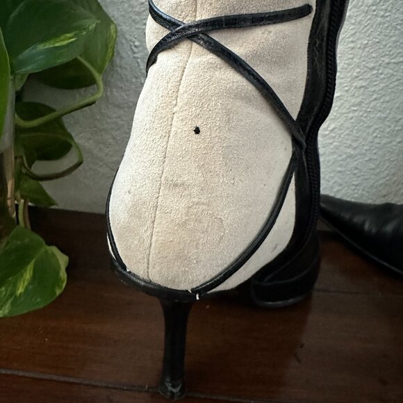 Vintage Black Leather White/Cream Suede w/Lace Detail Stiletto Boots - Picture 7 of 16